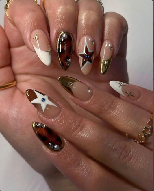 EMBRACE IN GOLD